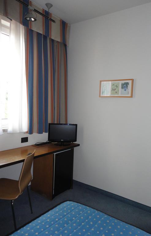 Cravero Rooms Caltignaga Phòng bức ảnh